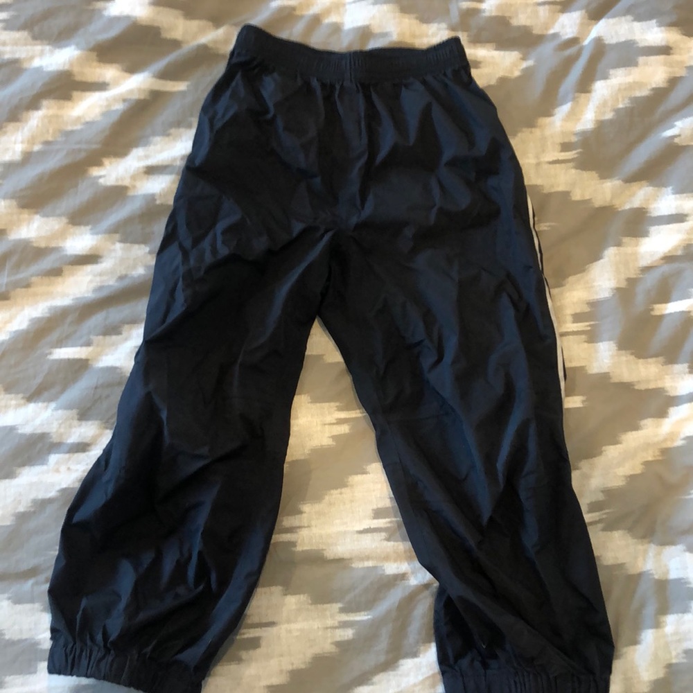 Kid’s Patagonia rain pants